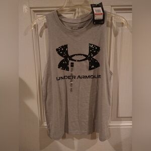 Under Armour tank top. Gray. 23.5 x 18